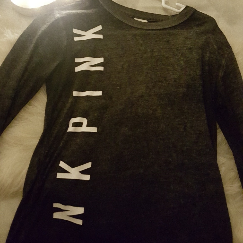 NWOT VS PINK Long Sleeve.